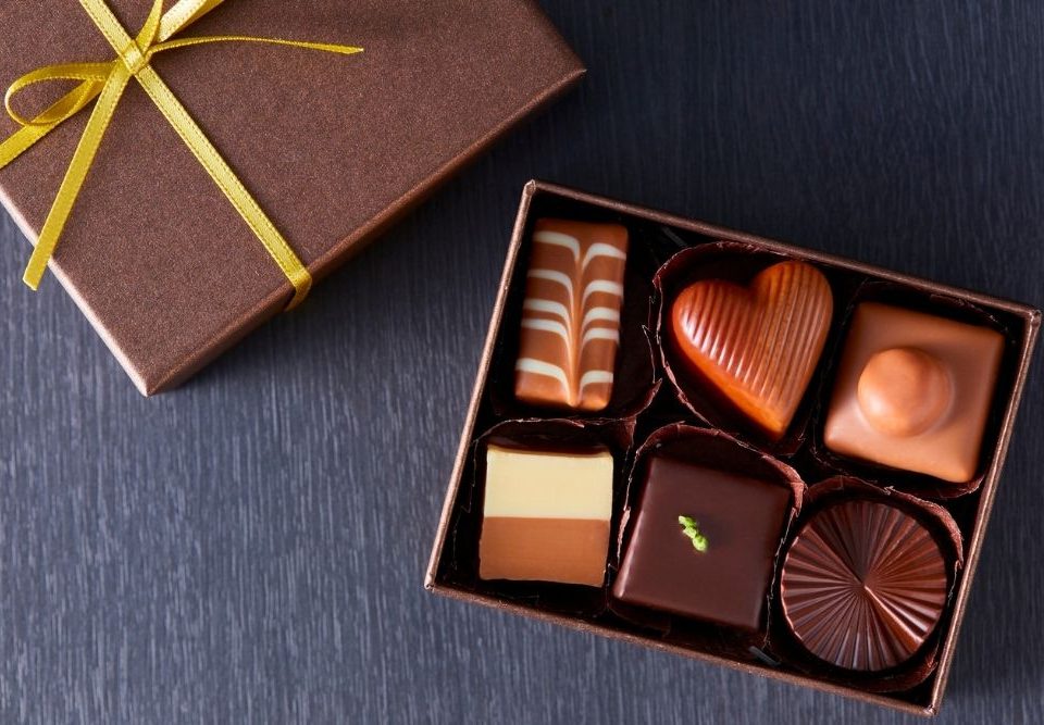 scatole di cartone per cioccolatini