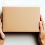 Finiture superficiali per scatole in cartone