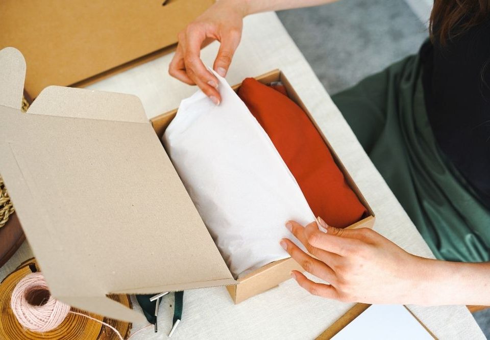 Packaging per l'abbigliamento